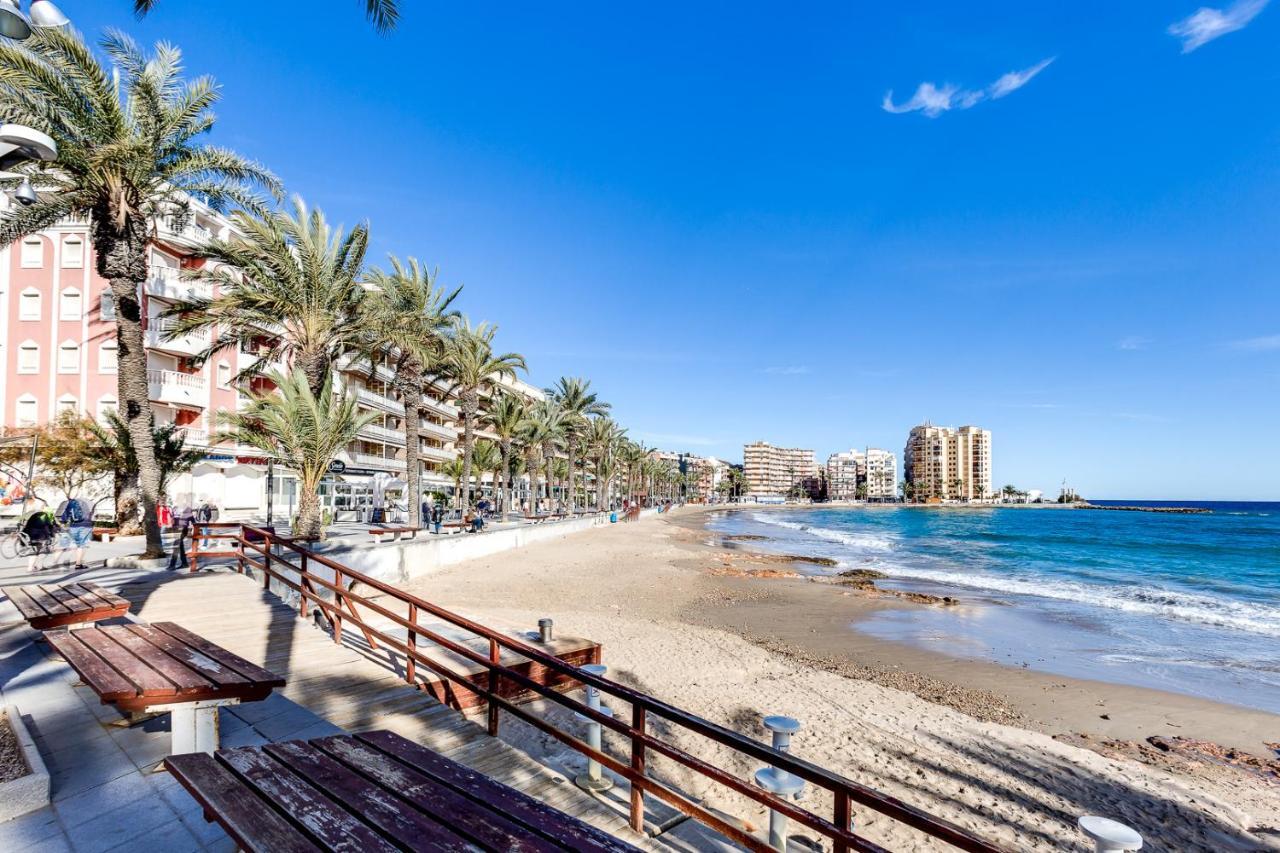 Apartment Studio Playa Del Cura Torrevieja Dış mekan fotoğraf